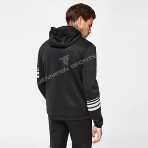 Conjunto Deportivo de Invierno Personalizado de Alta Calidad, Sudadera con Capucha y Pantalones Deportivos Extra Grandes con Cordón Ajustable para Hombre - Product Image 4