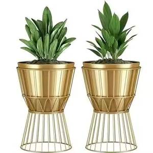 Lot de 3 supports de jardinières de luxe en fil de métal plaqué or pour support de plantes de sol décoratif intérieur et extérieur pour salon - Product Image 1