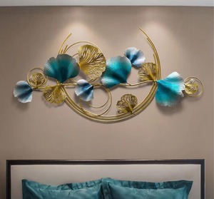 Arte Mural Metálico Floral Verde y Dorado de Alta Calidad para Sala de Estar/Dormitorio, Marco Artesanal de Lujo para Colgar en Bodas y Diwali - Product Image 3