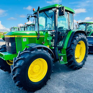 Tractores agrícolas disponibles de Johhn Deere 6310 Finance con bomba de engranajes de motor central de 80HP y componentes de rodamiento tipo tractor de rueda - Product Image 1