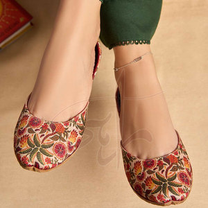 New Design Professional Women <b>Khussa</b> Wholesale Printed High Quality Fashion Trend Anti-Slippery Genuine Leather Outsole - Product Image 2