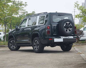 SUV 2024 de Alto Rendimiento con Motor de 4.1-6L de Aspiración Natural, 4 Ruedas, Asientos de Cuero, Caja de Cambios Automática, Volante a la Derecha y Faros de Xenón - Product Image 3