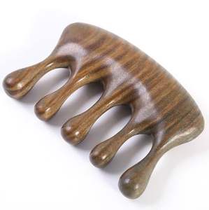 USUARIO MEJOR viaje portátil estilo chino hecho a mano sándalo pintado tallado peine de madera - Product Image 6