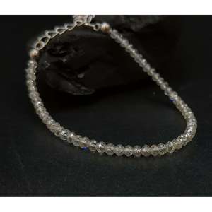 Pulsera de Cuentas de Diamantes Blancos Transparentes con Detalles en Oro/Plata, Elegantes Pulseras y Brazaletes de Diamantes - Product Image 4