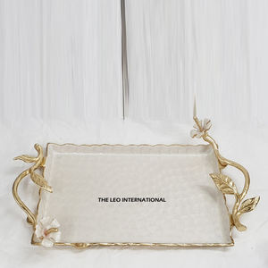 Nouvellement à la mode Table vaisselle plateau en aluminium poignée trois fantaisie en bois plateau de service à la main en gros décoratif fantaisie - Product Image 5