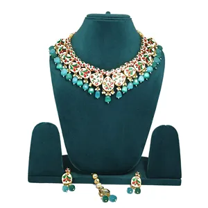 Ensemble de colliers à double rangée en ornement Kundan fait main pour femmes, base bleue/verte avec placage or, pour mariages, bijoux de mariée - Product Image 3