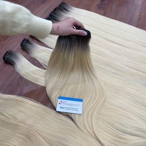 Cheveux humains vietnamiens ondulés naturels, couleur ombrée noir et blanc, combo trame et closure, sans perte ni nœuds - Product Image 1