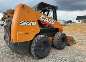 CARGADOR CASE SR210 CON DESPLAZAMIENTO LATERAL EN VENTA - Product Image 3