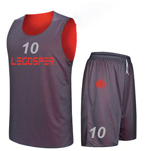 Maillots de basketball personnalisés pour hommes en gros – Respirants, séchage rapide, sans manches, en tissu mesh, style ensemble, design sublimé, toutes saisons - Product Image 1