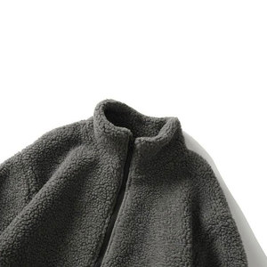 Chaqueta con Capucha Unisex de Forro Polar Sherpa, Resistente al Viento y al Agua, con Logotipo Frontal en Tela de Lona, Cálida para Invierno, Superventas - Product Image 2