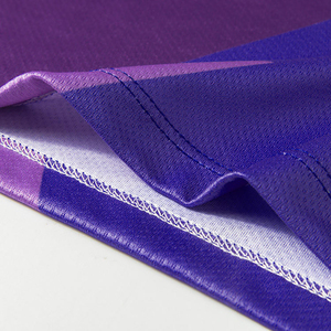 Conjuntos de uniformes de baloncesto ajustados de tamaño adulto más vendidos, diseño profesional de talla grande, logotipo personalizado, estampado transpirable, 100% poliéster - Product Image 6