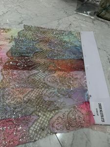 Tela de Seda Importada de Lujo con Cuentas Hechas a Mano para Lehengas de Novia, Vestidos de Alta Costura y Vestidos de Novia - Product Image 3