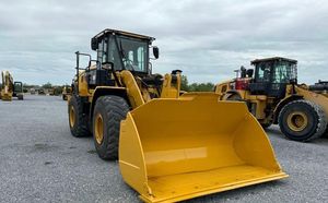 CHARGEUR SUR ROUES CAT-950M DE 230 CHEVAUX DISPONIBLES POUR L'ALIMENTATION - Product Image 3