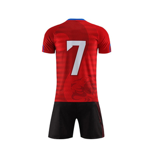 Uniforme de Fútbol para Hombre, Nuevo, Económico, a la Moda, de Alta Calidad, Transpirable, de Manga Corta, con Colores y Logotipo Personalizados - Product Image 4