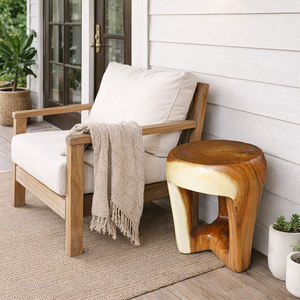 Taburete y Mesa Auxiliar Triangulares Modernos de Madera de Suar, Muebles de Madera de Monkey Pod Sólida Hechos a Mano para Interiores de Casa y Hotel - Product Image 4