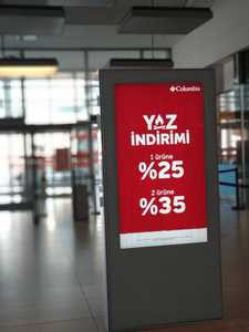 Panneau d'affichage numérique LCD intérieur/extérieur PARYA de qualité supérieure garantie de 2 ans Construction en verre métallique meilleur Turkiye pour la publicité - Product Image 2