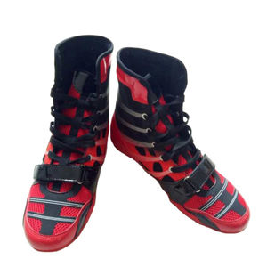 Bottes de sport en cuir personnalisées de haute qualité Nouveau design Chaussures de boxe haut de gamme Équipement de boxe professionnel GAL-BW-BB-F55-06 de levage GRIP - Product Image 1