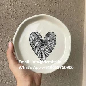 จานเซรามิกสำหรับอาหารค่ำพิมพ์ลายตาปีศาจที่ไม่เหมือนใครพร้อมดีไซน์ช่างฝีมือสำหรับถ้วยชาและจานรองสำหรับบ้านและร้านอาหาร - Product Image 2