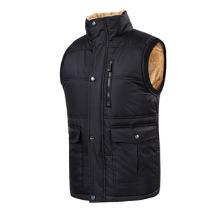 Essentials Gilet matelassé léger et résistant à l'eau pour hommes Gilet d'hiver léger sans manches Vêtements d'extérieur chauds - Product Image 5