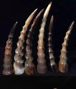 Ensemble blanc de luxe, tasse en corne de buffle naturelle faite à la main/tasses à boire Viking, support en bois, tasse en corne décorative à corne unique pour la maison - Product Image 3