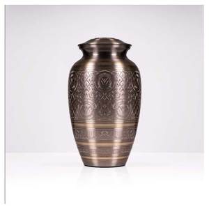 Nouveau Design Artisanat Urnes Funéraires Fournitures Funéraires En Gros Urne En Laiton Crémation Fabricant De L'Inde Avec La Qualité D'exportation - Product Image 4