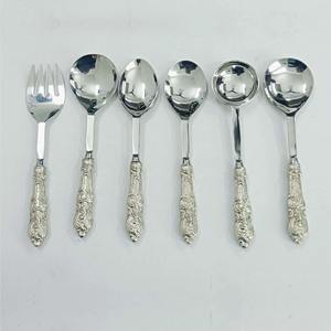 ชุดช้อนส้อมสแตนเลสสตีลดีไซน์สวยงามสำหรับงานเลี้ยง ใช้กับเครื่องล้างจานได้ เป็นมิตรกับสิ่งแวดล้อม คุณภาพระดับพรีเมียม - Product Image 6