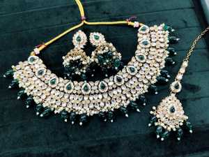 Ensemble de collier vintage Kundan, bijoux indiens, tendance, ensemble de mariage perlé avec boucles d'oreilles à motif de cloche en perles, vente en gros, mode - Product Image 4