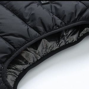 Gilet léger personnalisé veste sans manches à bulles chaude compressible grande taille hiver hommes gilet bouffant en duvet de canard pour hommes - Product Image 4