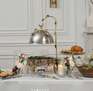 จานสแตนเลสสตีลลายดอกไม้ทำจากโลหะเงินที่ใช้อุ่นอาหารถาดวางคุกกี้และเค้ก - Product Image 2