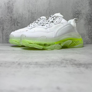 Chaussures de course classiques de luxe, résistantes à l'usure, antidérapantes, confortables pour la marche, pour les activités sportives en plein air - Product Image 1