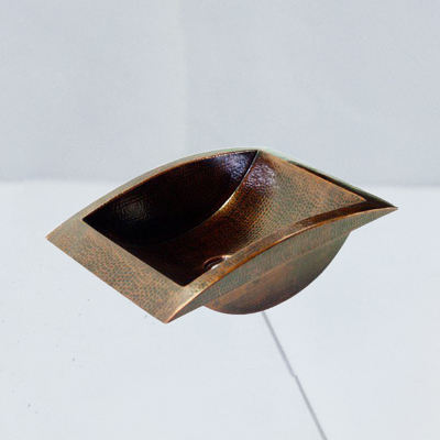 สีน้ำตาล