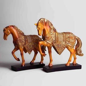 Figuras de Resina del Doble Caballo Dorado - Product Image 4