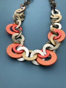 Collar de Cuerno de Búfalo Hecho a Mano, Joyería de Moda Natural y Ecológica - Product Image 4