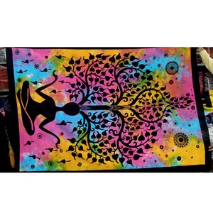 Tapisseries murales multi-tie-dye au design moderne, très vendues, draps de lit pour la décoration de la maison. - Product Image 1