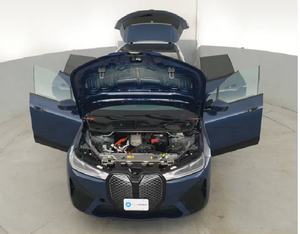 2025 iX xDrive50 SUV 4 portes AWD (électrique DD) CARS Platinum - Product Image 2