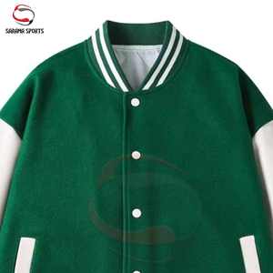 Chaqueta Universitaria Personalizable de Lana para Invierno, Chaqueta Varsity de Béisbol Vintage de Alta Calidad con Logotipo Personalizado Bordado - Product Image 3