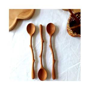 VENTA CALIENTE CUCHARA DE MADERA DURADERA Y SOSTENIBLE PRECIO BARATO COCINA ENCANTADORA JUEGO DE CUCHARAS LOGOTIPO PERSONALIZADO MARCA PRIVADA CUCHARA DE AMOR - Product Image 4