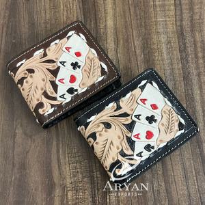 Portefeuille en cuir usiné à la main avec logo personnalisé vintage Porte-cartes en cuir de vachette véritable à deux volets avec blocage RFID pour hommes - Product Image 1