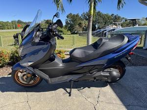 Ventes aux enchères 2026 Burgman 400 Nouvelle moto AN400AM6 avec une vitesse maximale de >80 km/h et une puissance de 1001-2000W - Product Image 5