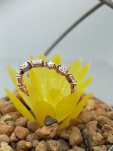 Anillo de Compromiso y Boda para Mujer en Oro Amarillo/Rosa Sólido de 14K con Diamante Cultivado en Laboratorio de Corte Esmeralda de 2.0 CT VVS y Plata - Product Image 6