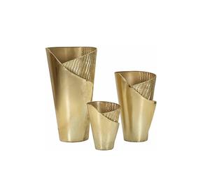 Vase à fleurs en métal élégant pour les intérieurs de maisons de luxe, avec une forme unique et une valeur décorative intemporelle - Product Image 5