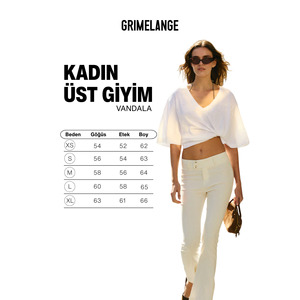 T-shirt oversize à col en V profond pour femme GRIMELANGE VANDALA, 100% coton biologique - Product Image 6