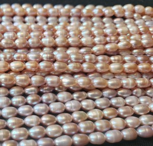 Perlas de Agua Dulce Blancas de Primera Calidad Rudra Gems, Hebras de Perlas Naturales con Efecto de Cambio de Color de 8 mm, Certificadas por Terceros para Joyería - Product Image 3