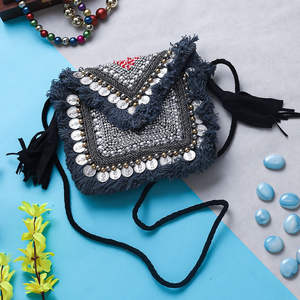 Wanderlust inspiré sac à dos et fourre-tout ethniques pochettes banjara traditionnelles tissées à la main sacs de soirée en textile bohème - Product Image 2