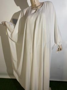 Elegantes y Modestas Abayas Bordadas a Mano con Zardozi, Antibolitas, Transpirables, para Mujer, Ropa Tradicional Musulmana con Diseño de Dubái - Product Image 2