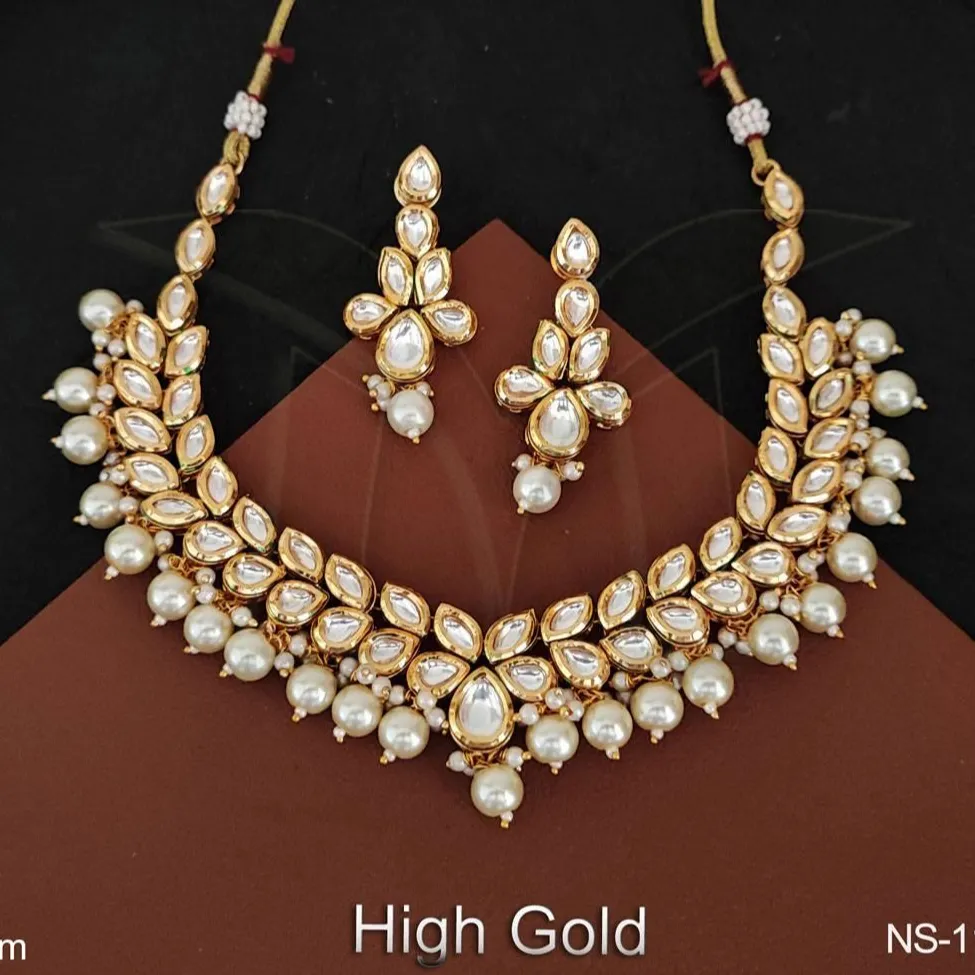 High Gold Plated Kundan Stones Fancy Party wear Beautiful Kundan Jewellery Necklace Set