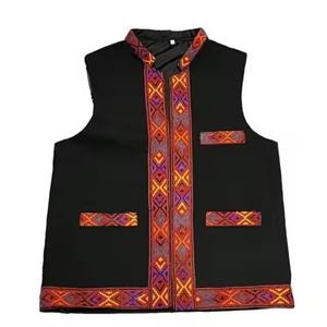 Gilet ethnique noir traditionnel fabriqué à la main pour hommes avec broderie géométrique complexe Orange violet et rouge - Product Image 5