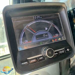 Excavatrice Hyundai 220LC-9S de haute qualité, économique, presque neuve, en stock, à bas prix - Product Image 3