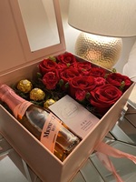 Texte personnalisé imprimé haut de gamme emballage de fleur de Rose de luxe carré papier boîte cadeau magnétique en carton avec fenêtres transparentes et ruban