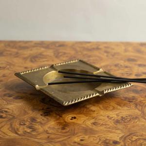 Cendrier vintage en laiton moulé, accessoires pour fumeurs, cendriers triangulaires dernier cri - Product Image 6